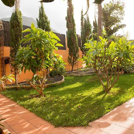 Energy Garden Villa บาฮามาร์ ภายนอก รูปภาพ